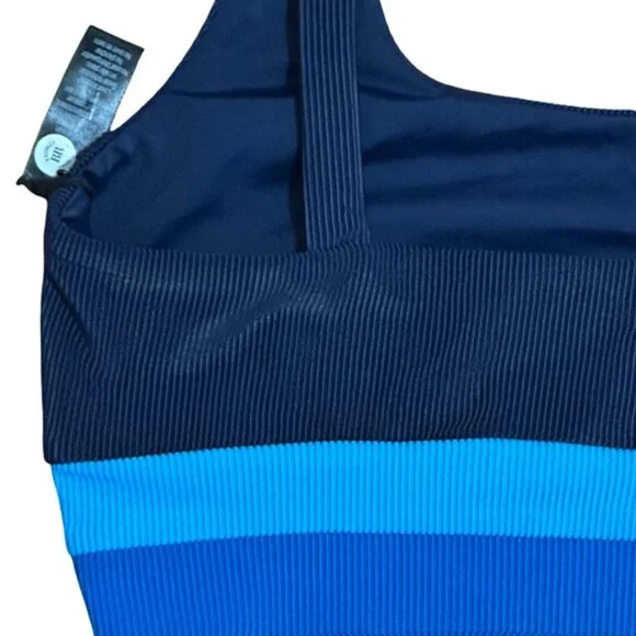 NWT Beach Riot Mackenzie-Heidi Color Block Bikini Top in Blue - Size Medium - Picture 8 of 11